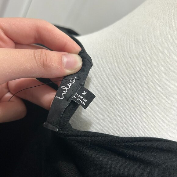 Lulus Black Bodysuit 🖤 - Picture 7 of 7